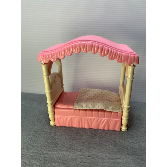 Hasboro 1996 Dollhouse Canopy Bed Pink & Cream - Picture 3 of 9